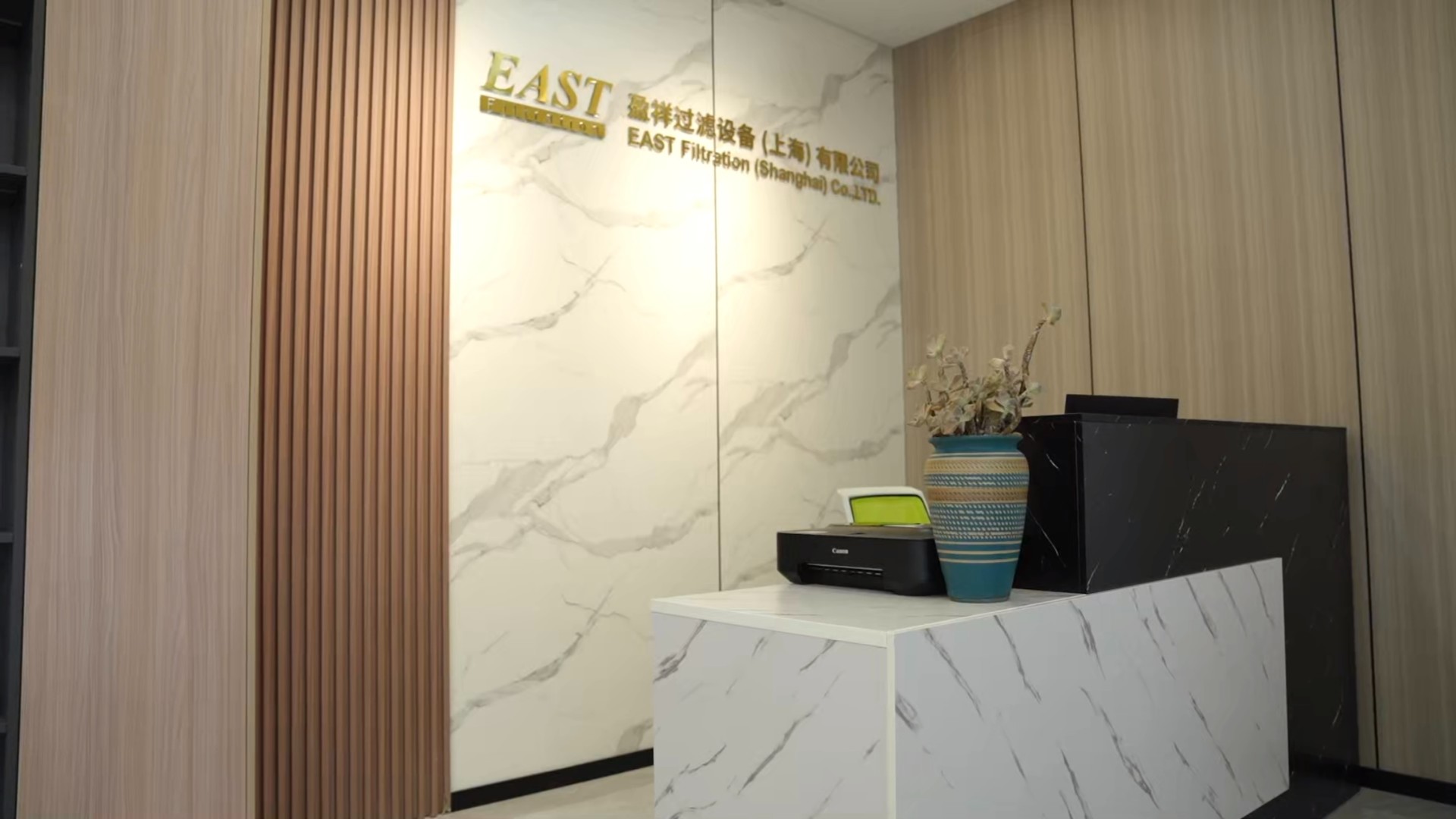 1754037505736285.jpg 1722919414167499.jpg